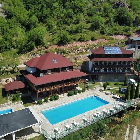 Hotel & Camping Etno Selo Vrelo Berane Exterior photo